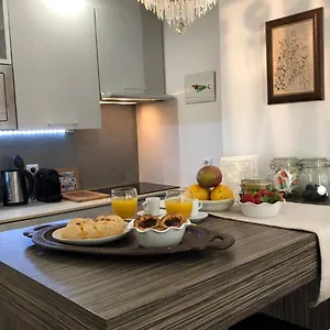 https://romantic-studio.hotels-lisbon-portugal.com
