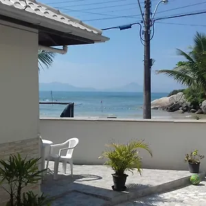 https://casa-beira-mar-mariscal-1.santa-catarina-brasil.com